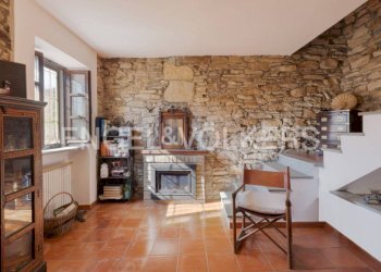 Salone - Rustico strada Antonio Vivaldi, Trisobbio - foto 4