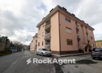 Facciata - Attic via Giuseppe Rito, 5, Catanzaro - photo 32