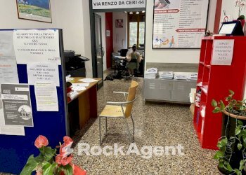 Interno non residenziale - Negozio via Ruggero D'Altavilla, 35, Roma (zona Pigneto) - foto 4