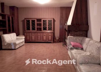 Salone - Villa Frazione Ca' Ponte 1, Santa Maria della Versa - foto 11