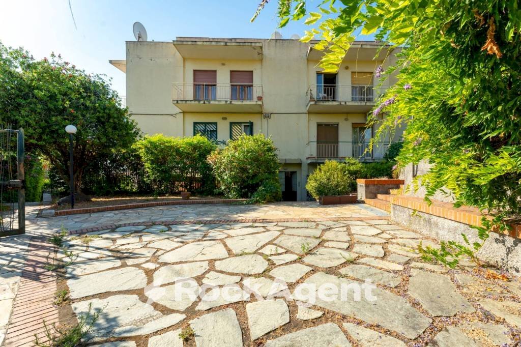 Facciata - Apartment via Litteri, 9, Aci Castello - photo 2