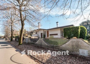 Giardino - Villa via Torino, 20, Selvazzano Dentro - foto 2