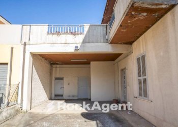 Facciata - Casa indipendente via Luigi Migliori, 76, Giulianova - foto 14