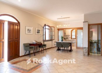 Salone - Villa via della Tinaia, 12, Montecarlo - photo 11