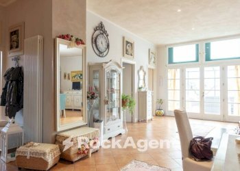 Salone - Villa via della Tinaia, 12, Montecarlo - photo 37