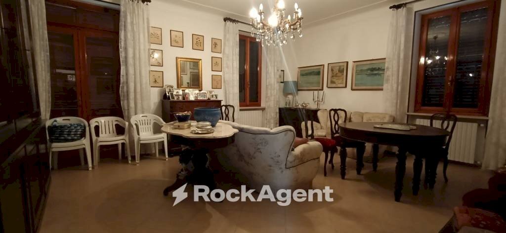 Salone - Rustic via Manzoni, 5, Frascarolo - photo 2