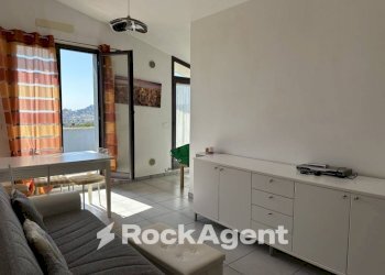 Salone - Two-room apartment via Levante, Città Sant'Angelo - photo 15