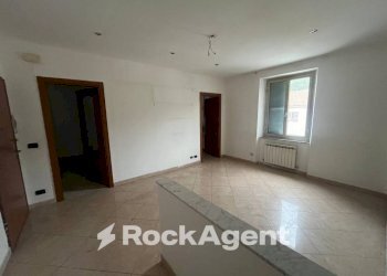 Cucina - Appartamento via alla Vittoria, 2, Busalla - foto 3