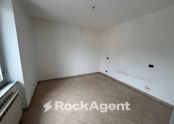 Camera da letto - Appartamento via alla Vittoria, 2, Busalla - foto 8