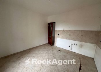 Cucina - Appartamento via alla Vittoria, 2, Busalla - foto 11