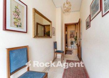 Corridoio - Attico via Vittorio Emanuele Orlando, 182, Catania - foto 12