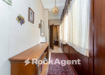 Corridoio - Attico via Vittorio Emanuele Orlando, 182, Catania - foto 15