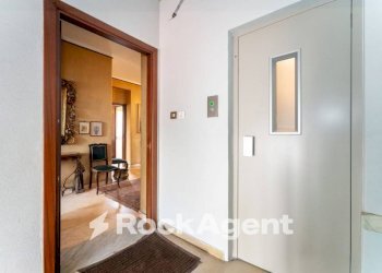 Ascensori - Attico via Vittorio Emanuele Orlando, 182, Catania - foto 44