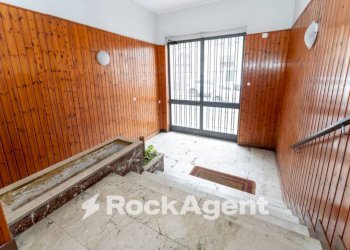 Interno palazzo - Attico via Vittorio Emanuele Orlando, 182, Catania - foto 45