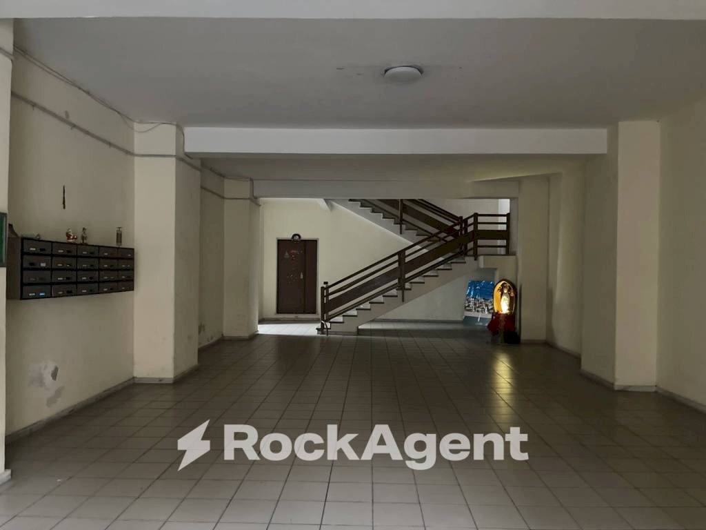 Interno palazzo - Appartamento corso Vittorio Emanuele II, 233, Nocera Inferiore - foto 1