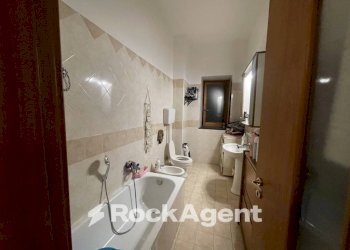 Bagno - Appartamento corso Vittorio Emanuele II, 233, Nocera Inferiore - foto 9