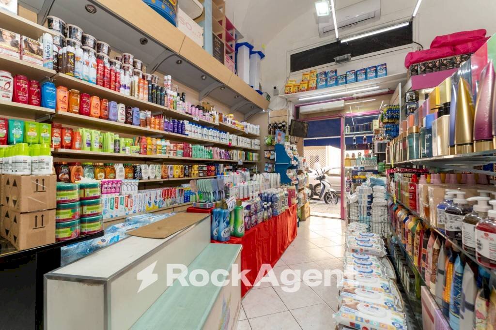 Interno non residenziale - Shop via Francesco Crispi, 208, Catania - photo 3