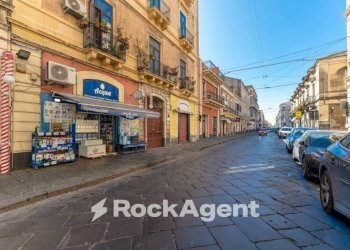 Zona - Negozio via Francesco Crispi, 208, Catania - foto 1