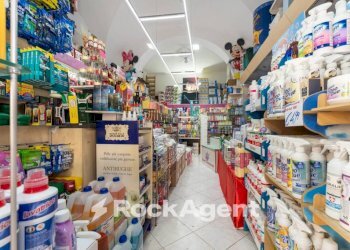 Interno non residenziale - Negozio via Francesco Crispi, 208, Catania - foto 15