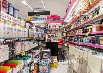 Interno non residenziale - Negozio via Francesco Crispi, 208, Catania - foto 19