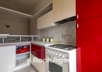 Cucina - Appartamento via Lorenzo Cardone, 9, Catanzaro - foto 14