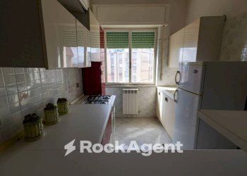 Cucina - Appartamento via Lorenzo Cardone, 9, Catanzaro - foto 24