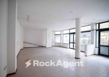 Interno non residenziale - Shop corso Vittorio Gui, 11, Fano - photo 7