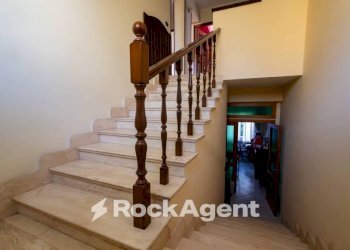 Interno palazzo - Villa via Angitola, 56, Catanzaro - photo 16