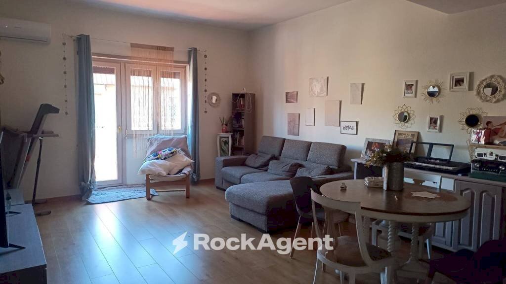 Salone - Attico via Foglianise, 62, Roma - foto 2