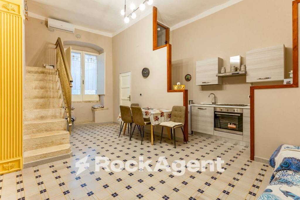 Cucina - Stabile - Palazzo via Chiesa, Casamassima - foto 3