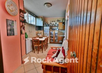 Cucina - Appartamento salita Scanzano, 10, Castellammare di Stabia - foto 38