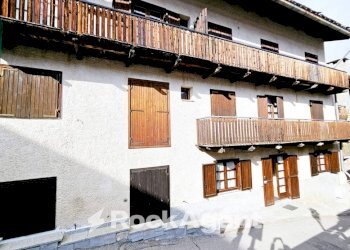 Facciata - Trilocale Borgata Les Arnauds, 25, Bardonecchia - foto 25