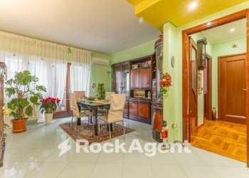 Salone - Three-room apartment via dell'Annunciazione, 4, Gravina in Puglia - photo 4