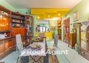 Salone - Three-room apartment via dell'Annunciazione, 4, Gravina in Puglia - photo 7