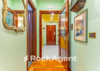 Corridoio - Three-room apartment via dell'Annunciazione, 4, Gravina in Puglia - photo 20