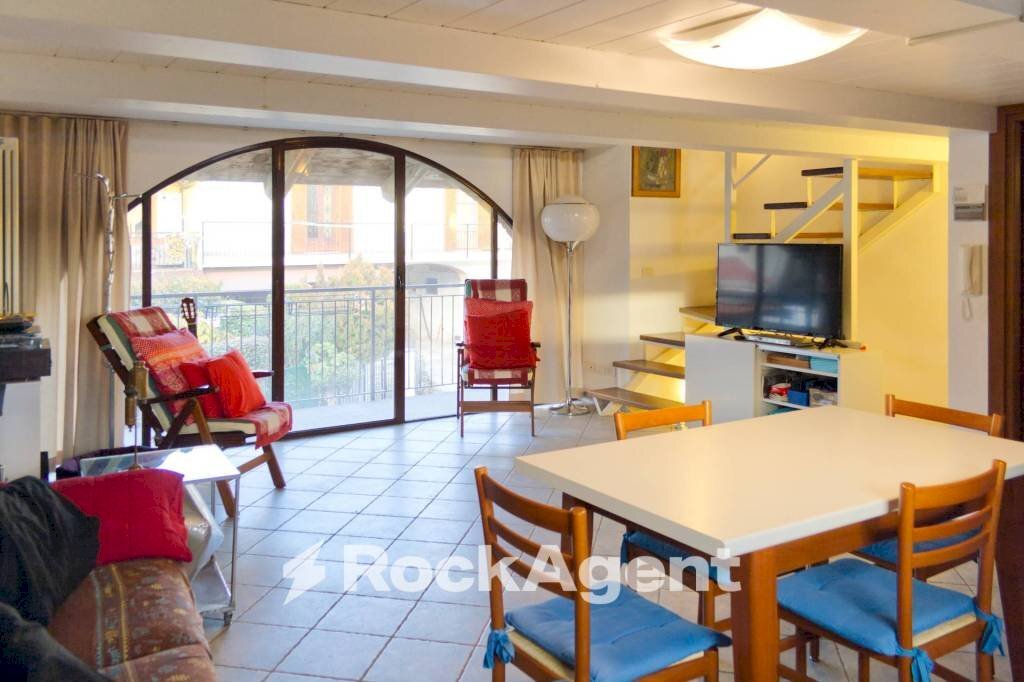 Salone - Appartamento via Pascarenghi, 37, Frossasco - foto 2
