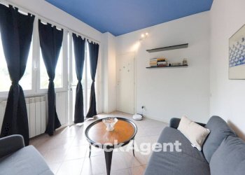 Salone - Three-room apartment via del Poggio, 10, Varazze - photo 20