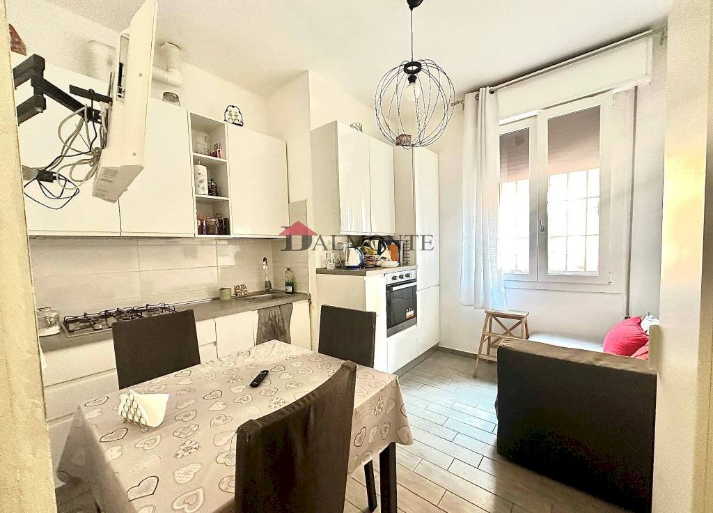 Cucina - Appartamento via Vittorio Veneto, Bologna (zona Saffi) - foto 3