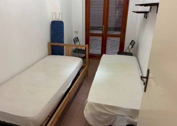 Camera da letto - Appartamento via Fosdinovo, Massa - foto 12
