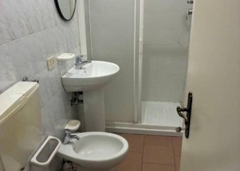 Bagno - Appartamento via Fosdinovo, Massa - foto 14