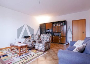 Salone - Villa via del Fabbro, Ravenna (zona San Pietro in Vincoli) - foto 5