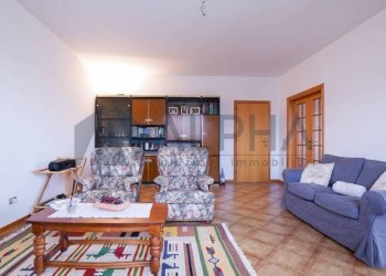 Salone - Villa via del Fabbro, Ravenna (zona San Pietro in Vincoli) - foto 6