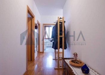 Corridoio - Villa via del Fabbro, Ravenna (zona San Pietro in Vincoli) - foto 29