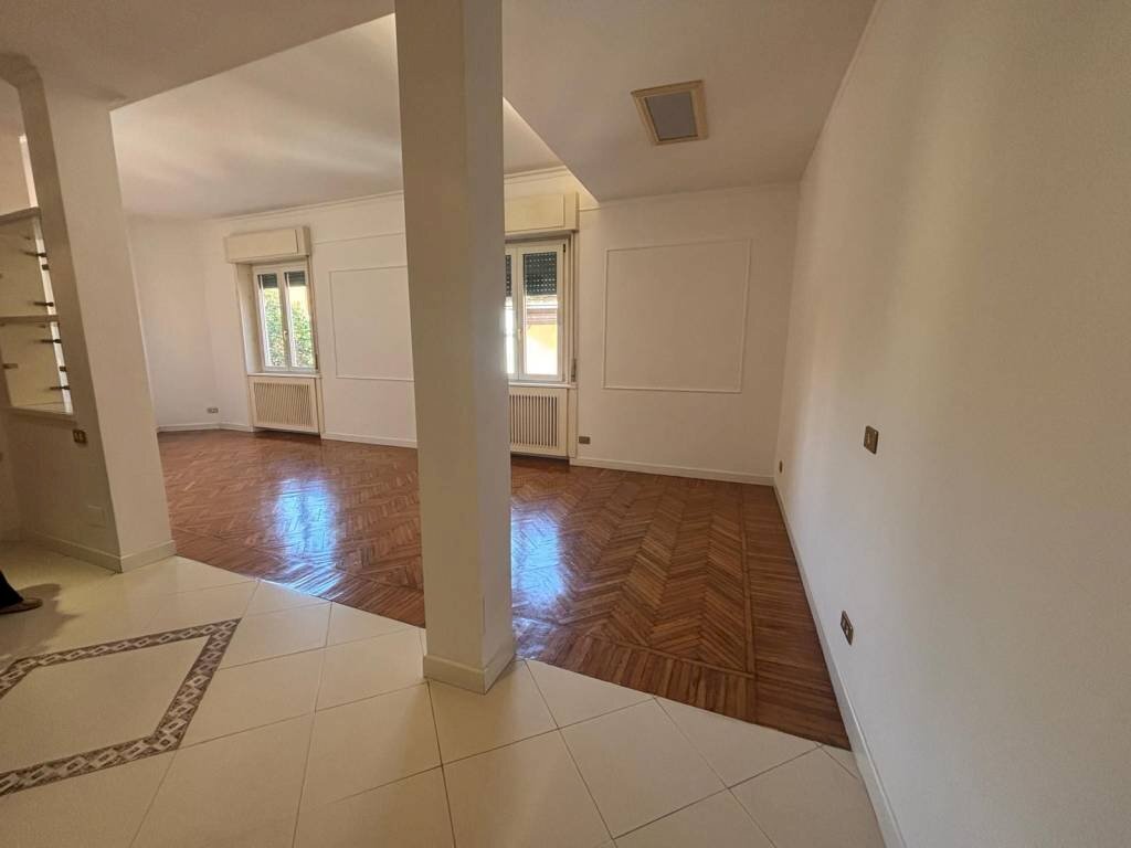 Ingresso - Quadrilocale via Eleonora Duse, Roma - foto 1