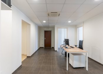 4 - Uff. Palazzo Caiaffa Lecce - GRIMALDI.jpg - Ufficio Via Colonnello Archimede Costadura 2C, Lecce - foto 5