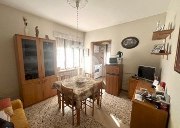 Casa indipendente Via Circonvallazione, Gassino Torinese - foto 2