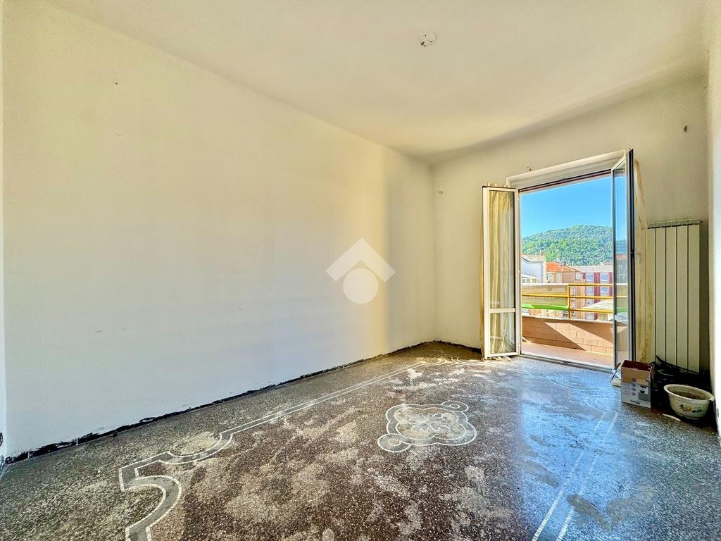 Three-room apartment Via L. Cadorna, Vado Ligure - photo 2