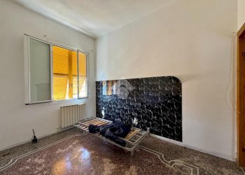 Three-room apartment Via L. Cadorna, Vado Ligure - photo 10