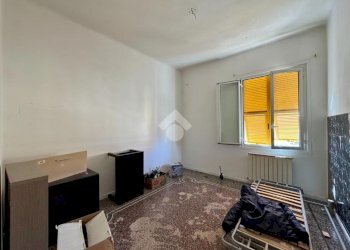 Three-room apartment Via L. Cadorna, Vado Ligure - photo 11