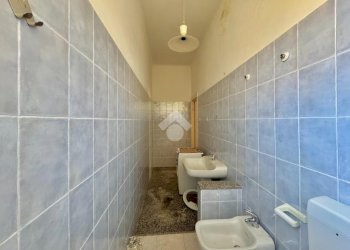 Three-room apartment Via L. Cadorna, Vado Ligure - photo 20